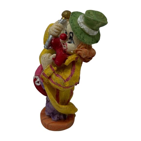 Hand-Painted Resin Clown Figurine Holding Microphone 3.5" Tall Artist Performer - Picture 3 of 12